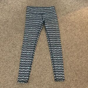 Alo black white green yoga workout leggings pant sz M